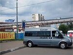 Бесплатный автобус Genser в пункт аренды автомобилей АрендаАвто-мкп на ул.Добролюбова